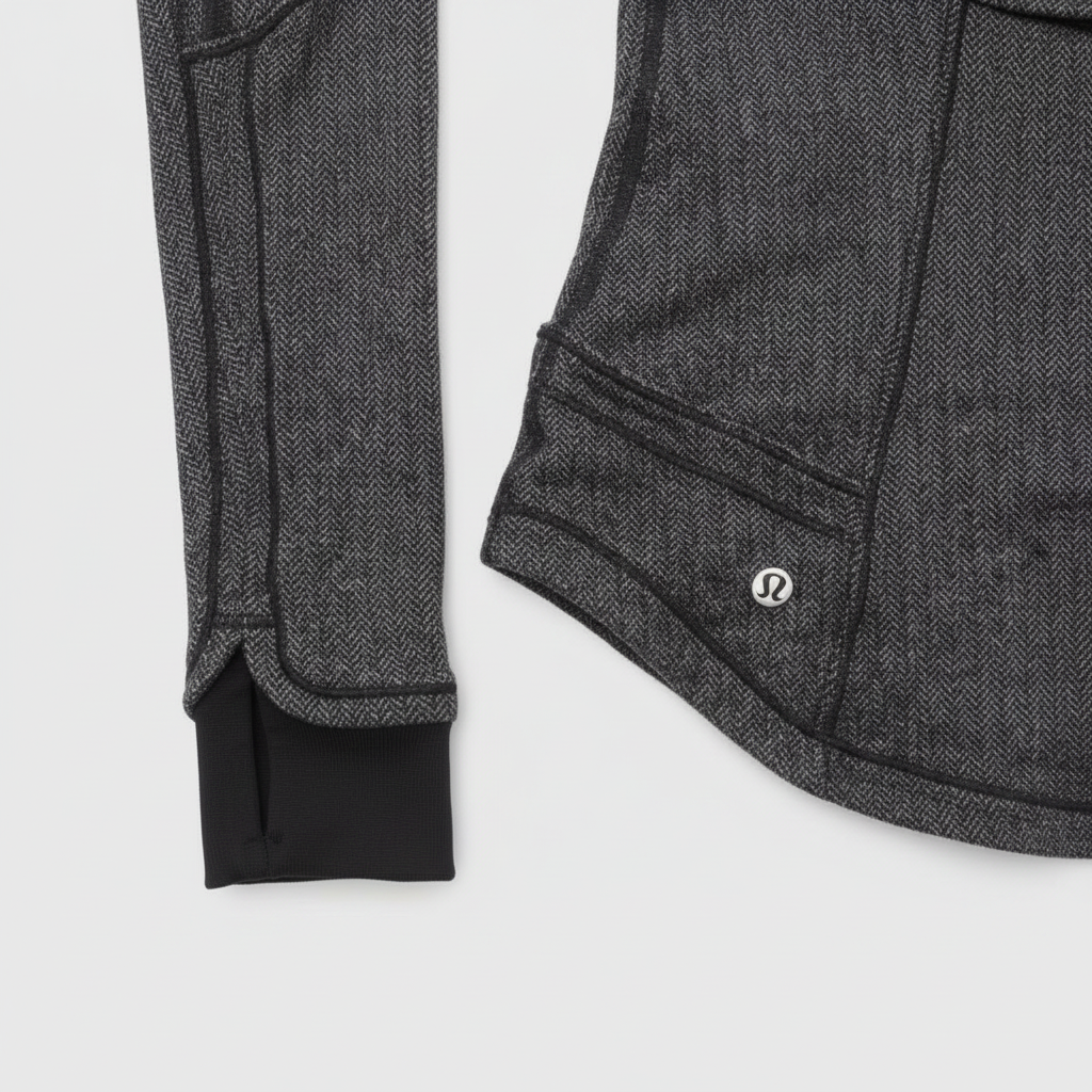 Detail - cuff and hem